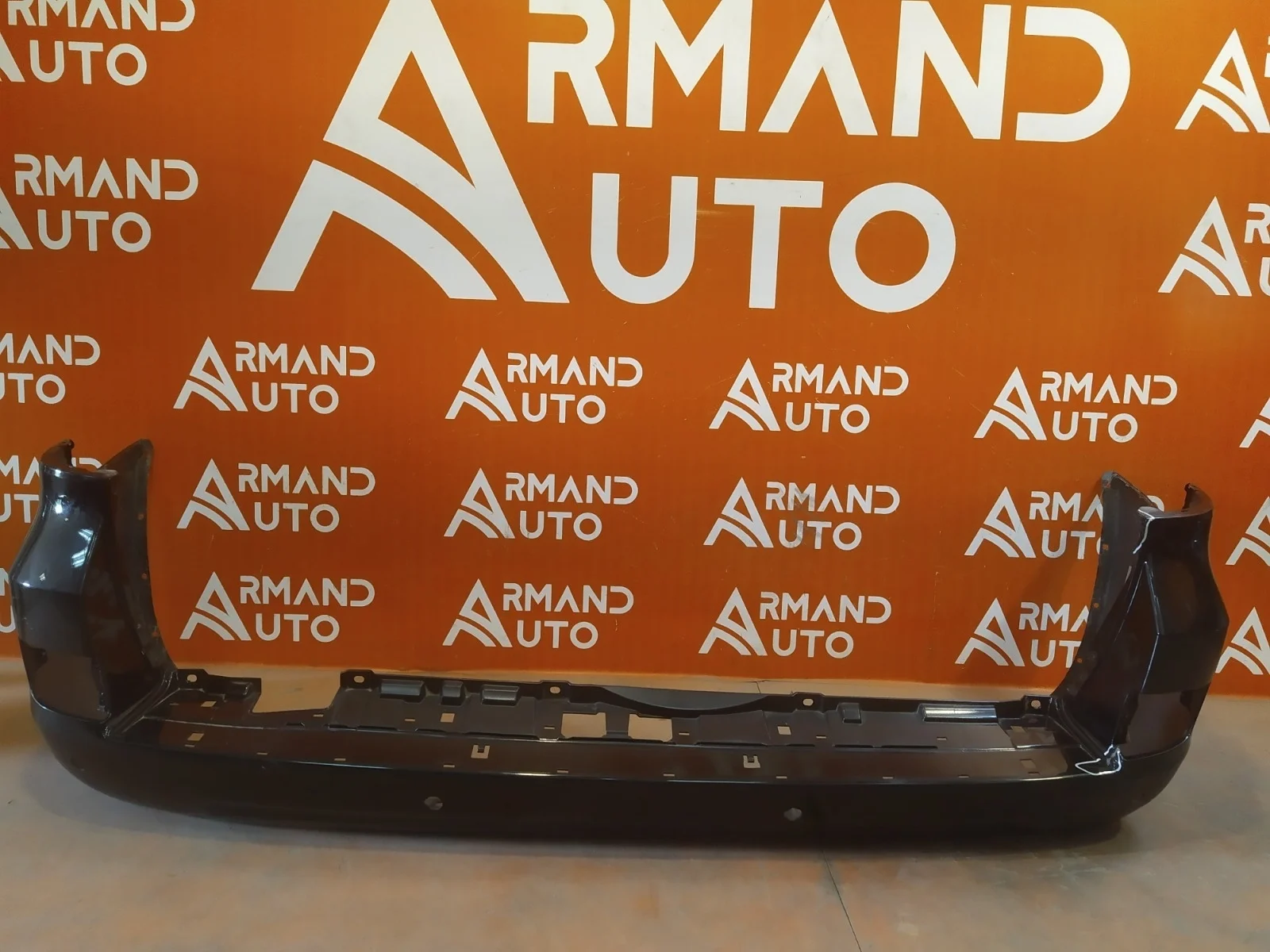 Бампер Toyota Land Cruiser 2015-2021 200