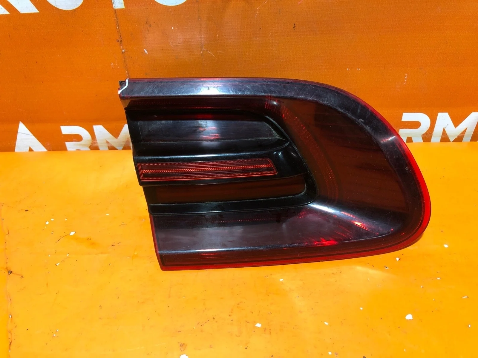 Фонарь внутренний Porsche Macan 2014-2019 95b