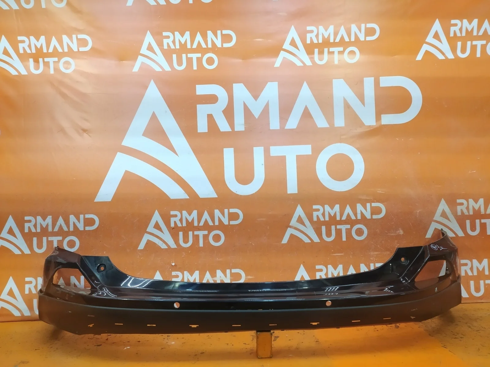 Бампер Toyota RAV4 2015-2019 CA40