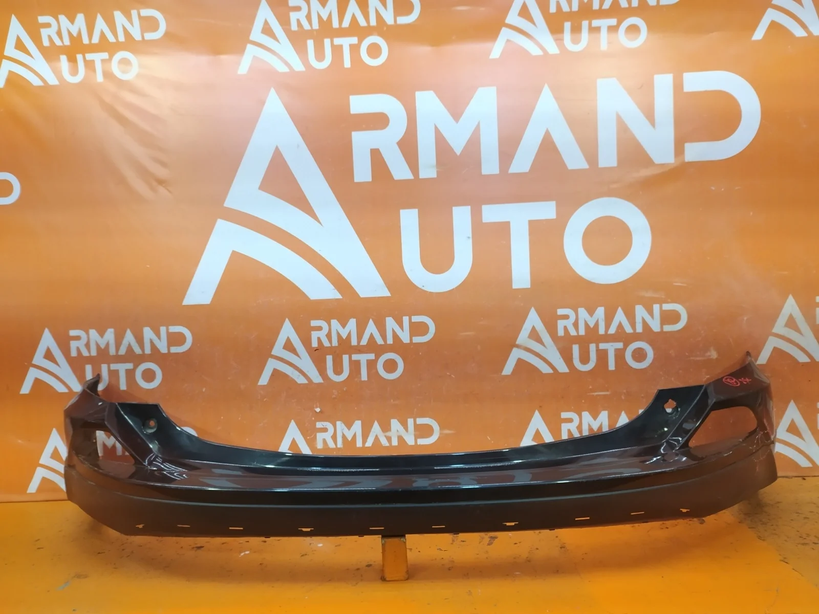 Бампер Toyota RAV4 2015-2019 CA40