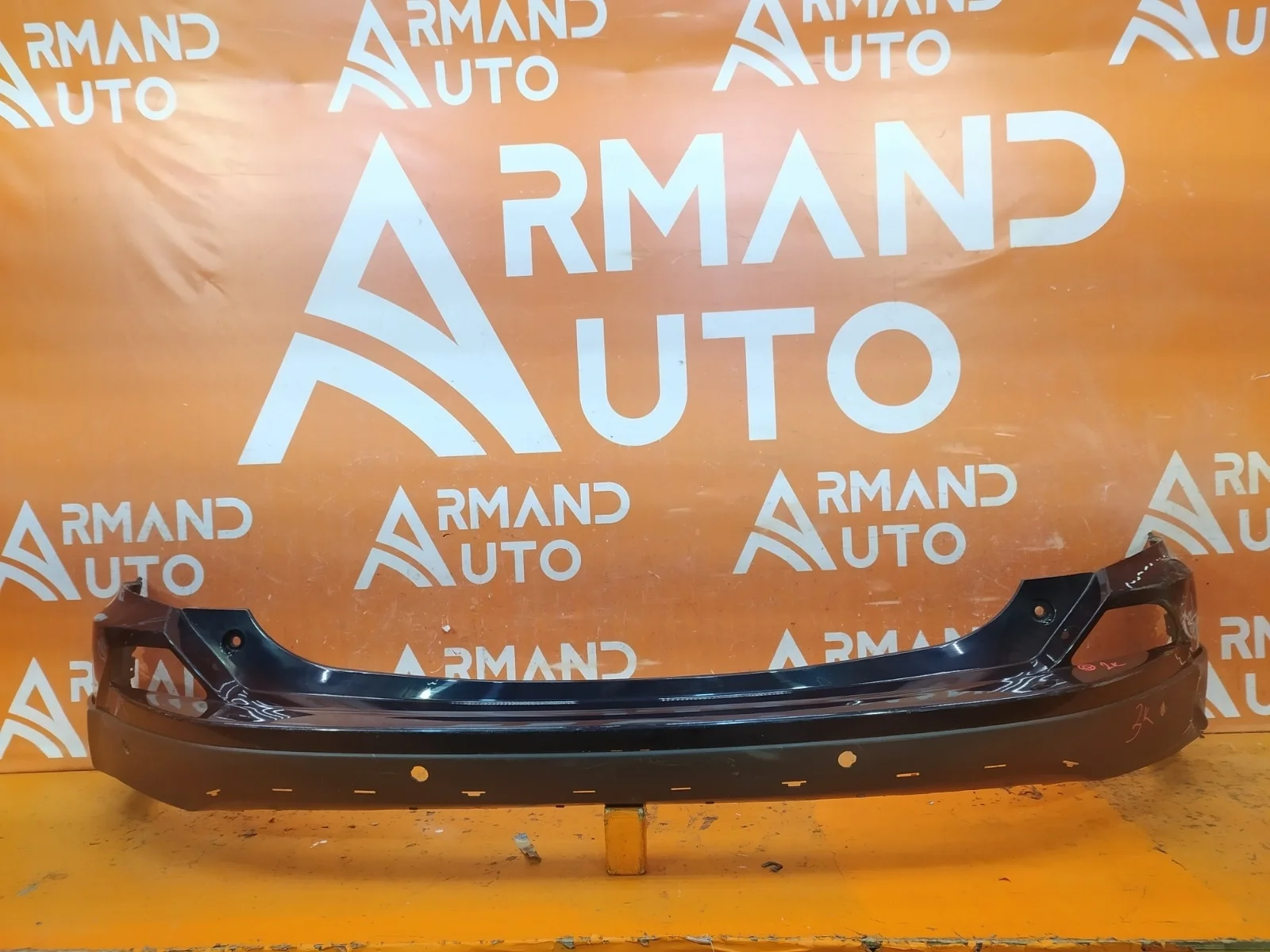 Бампер Toyota RAV4 2015-2019 CA40