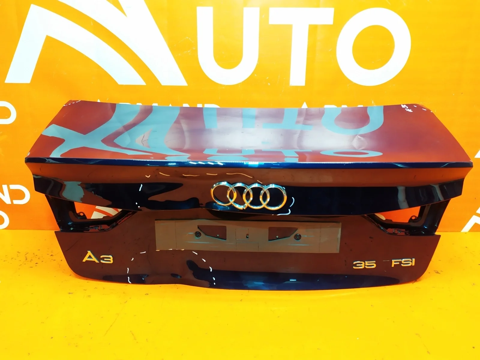Крышка багажника Audi A3 2012-2020 8V