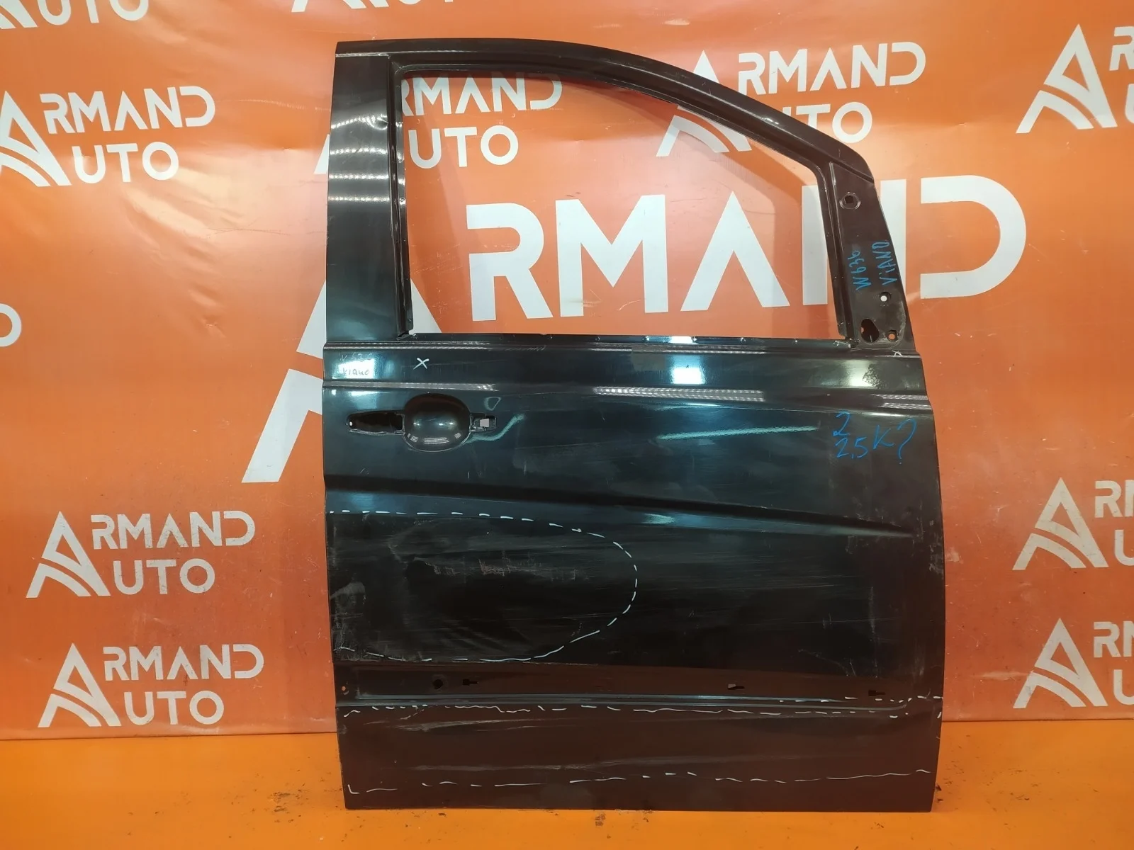 Дверь Mercedes V-class 2003-2014 W639