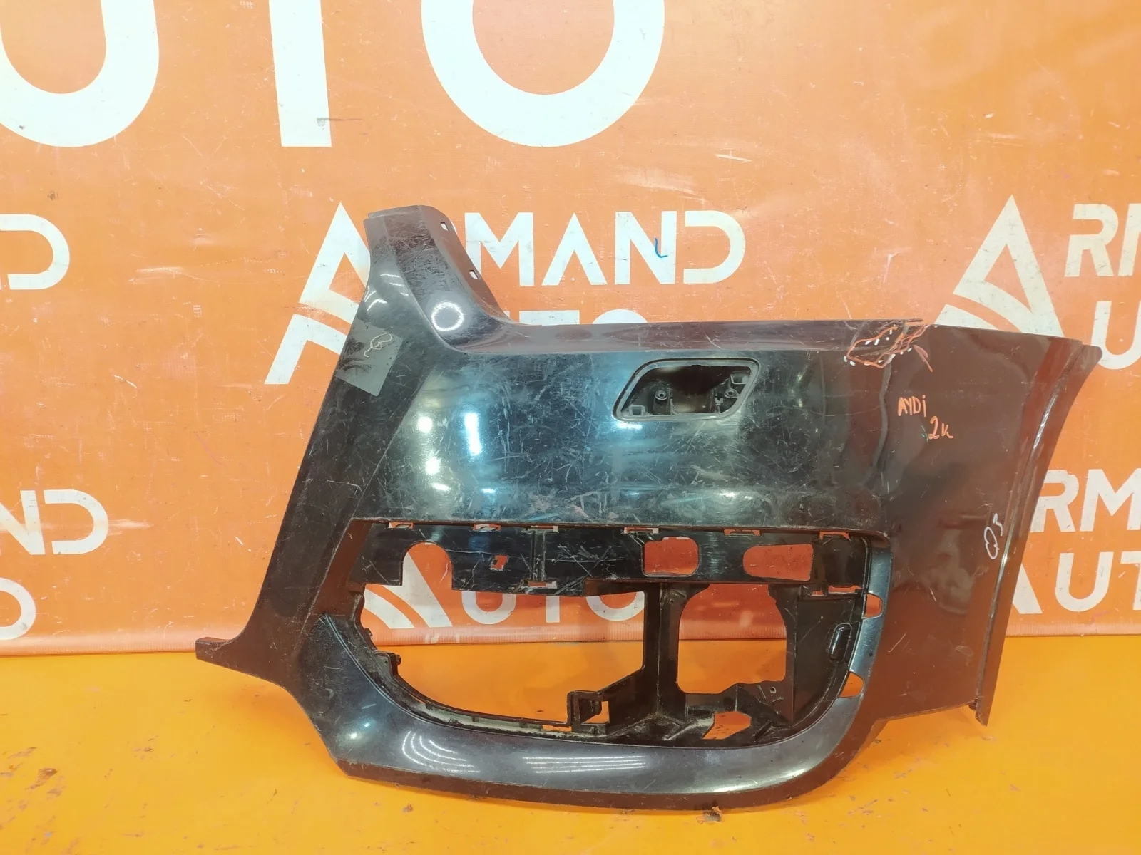 Бампер Audi Q3 2011-2014 8U