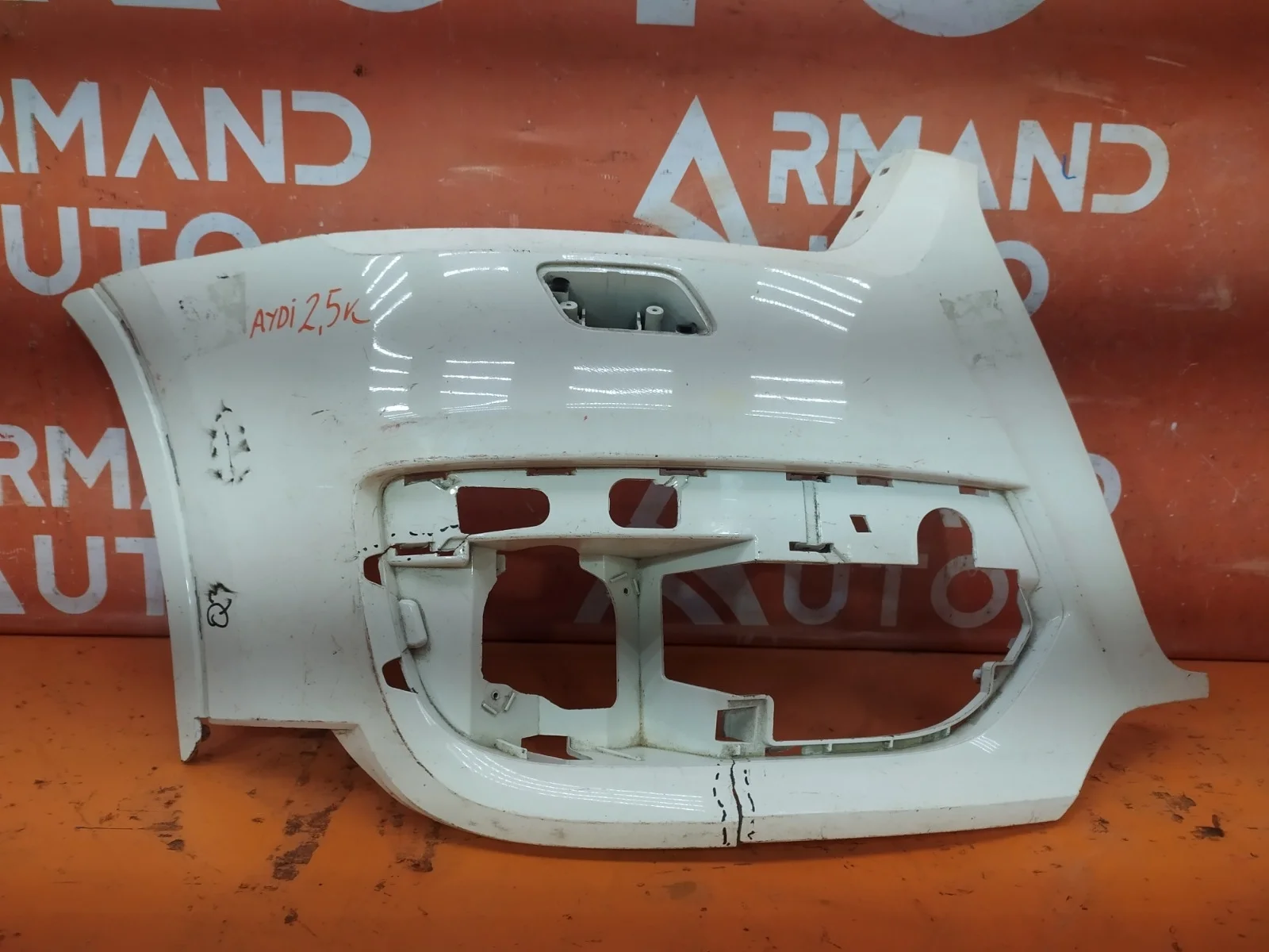 Бампер Audi Q3 2011-2014 8U