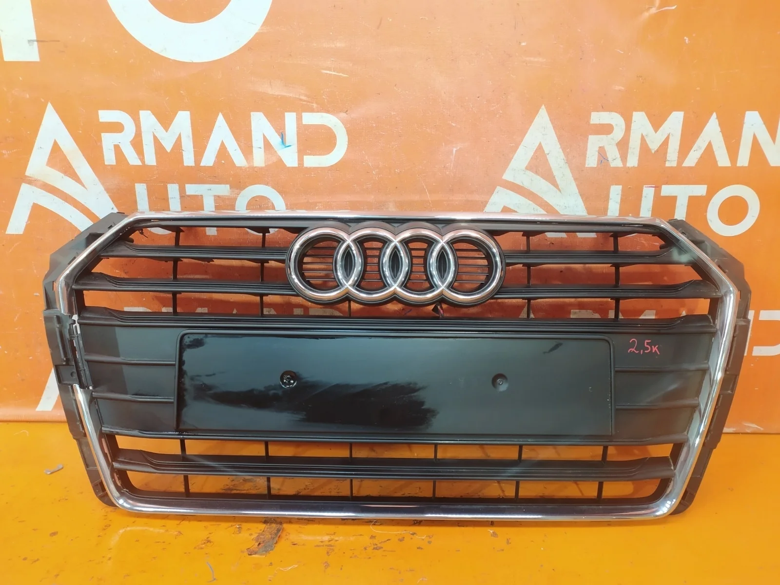 Решетка радиатора Audi a4 2015-2020 B9