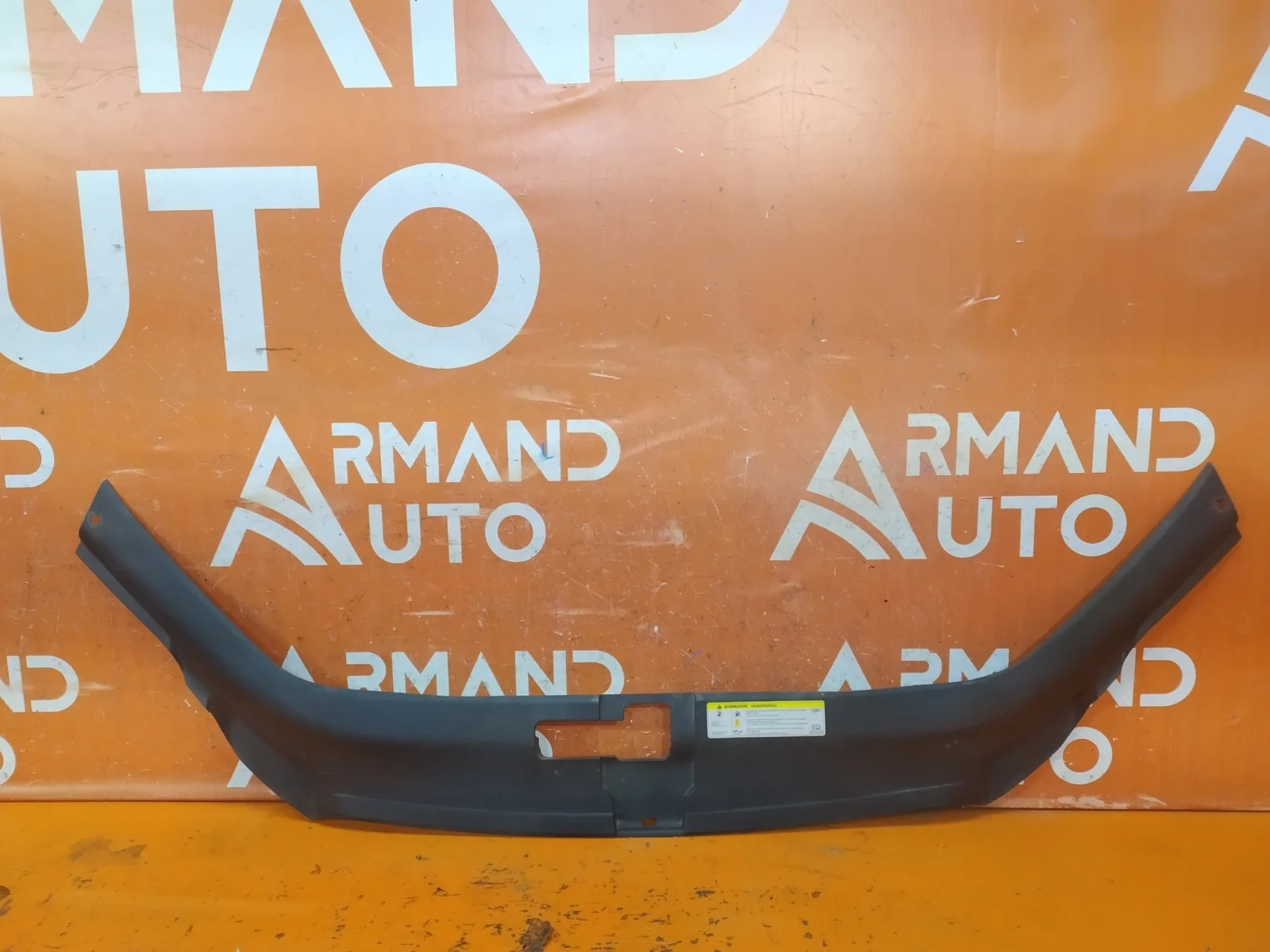 Кожух замка капота Audi Q7 2005-2015 4L