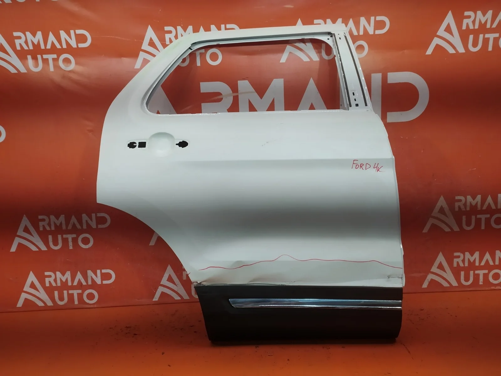 Дверь Ford Explorer 2015-2019 U502