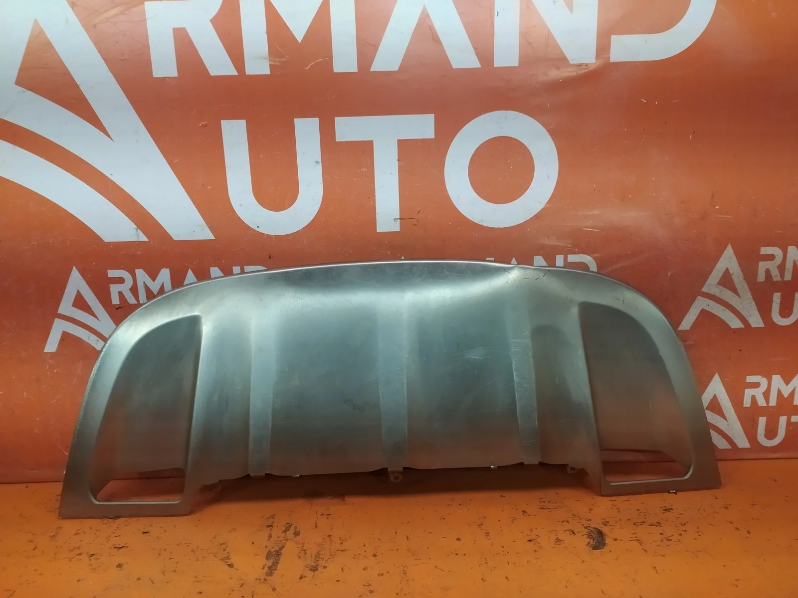 Накладка юбки бампера Porsche Cayenne 2010-2014 958