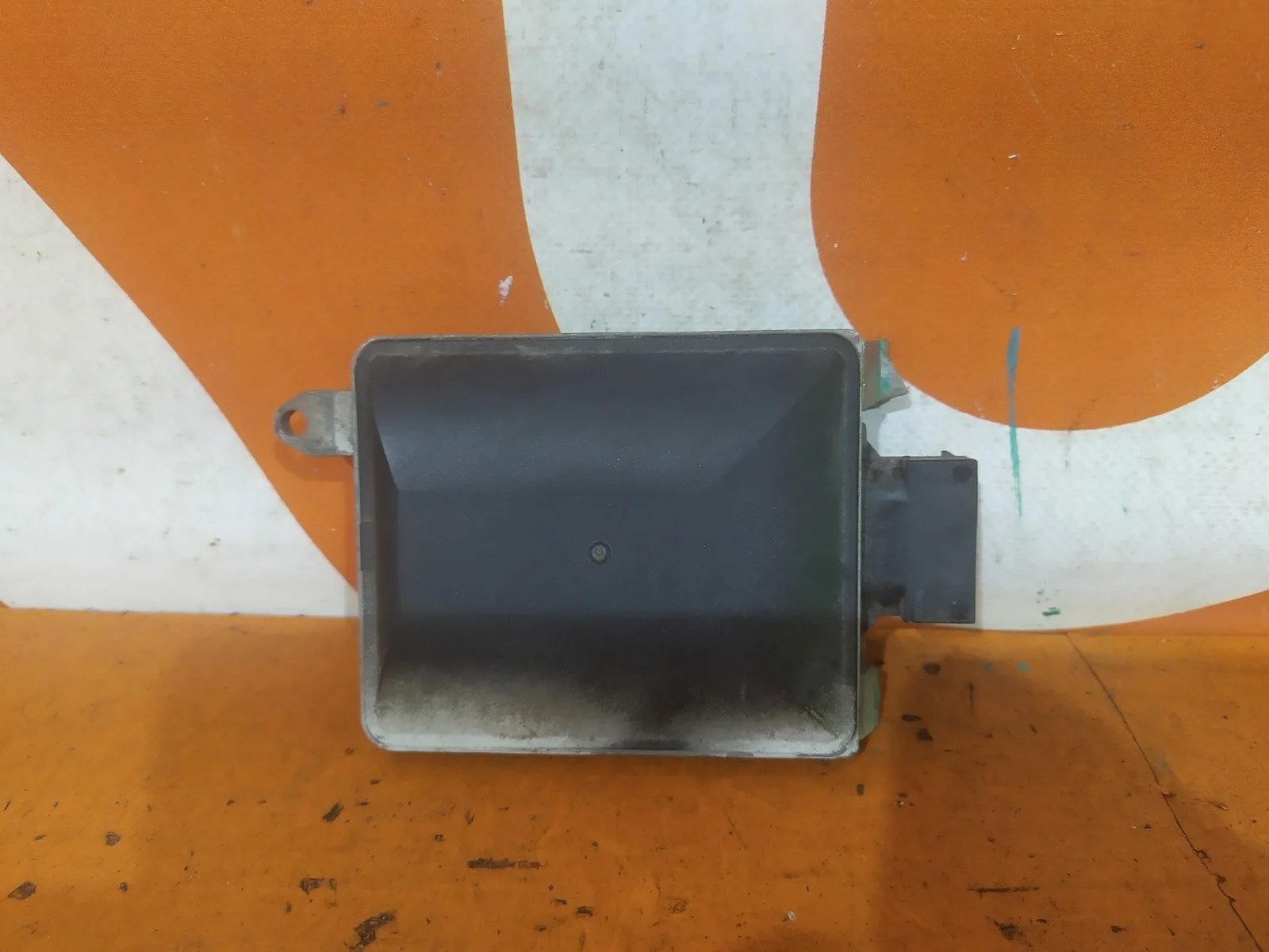 Датчик контроля полосы Audi A4 2011-2015 B8