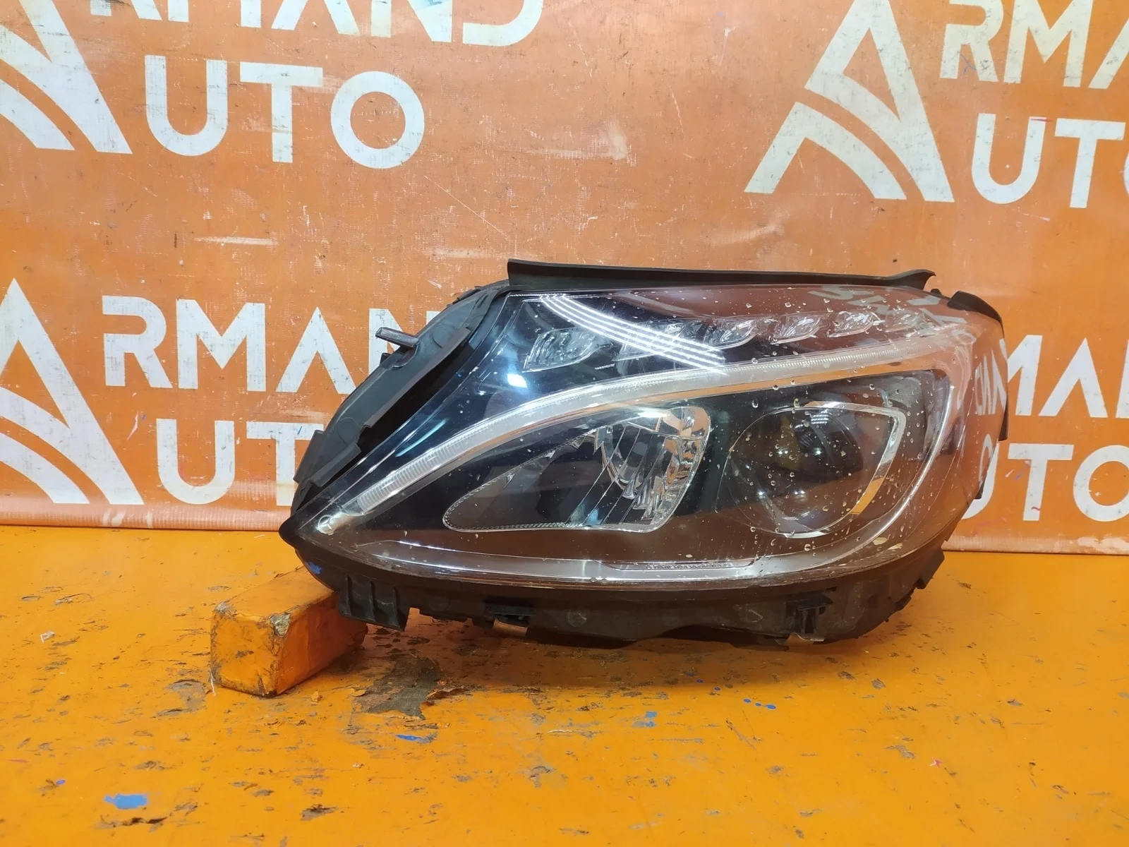 Фара Mercedes -Class 2014-2018 W205