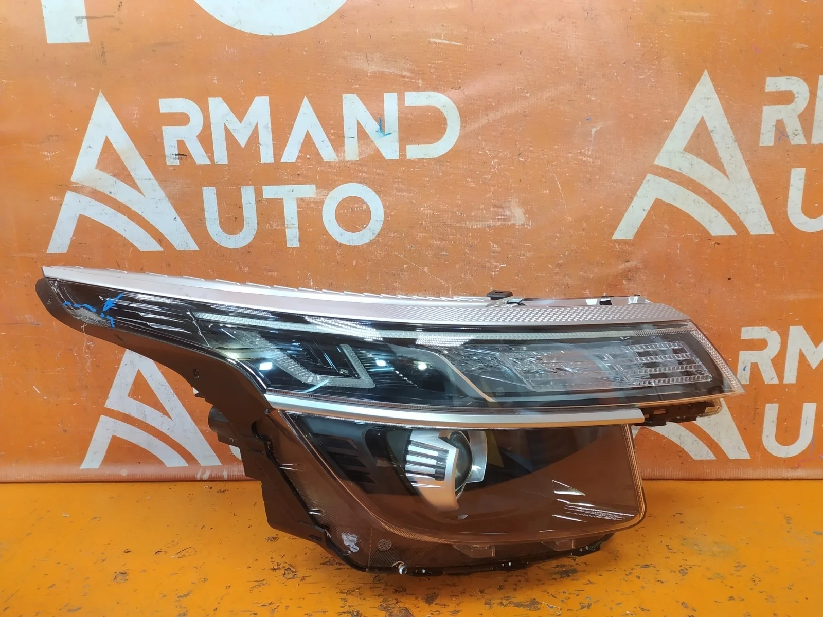 Фара Kia Seltos 2019-нв