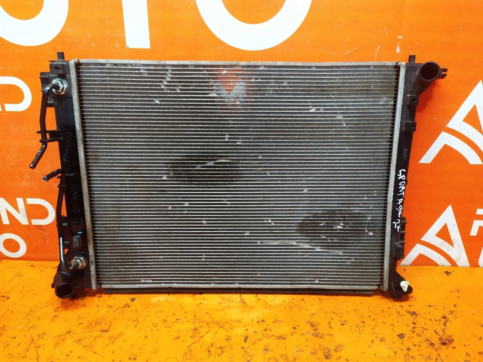 Радиатор двигателя (двс) Hyundai Tucson 2015-2021 3