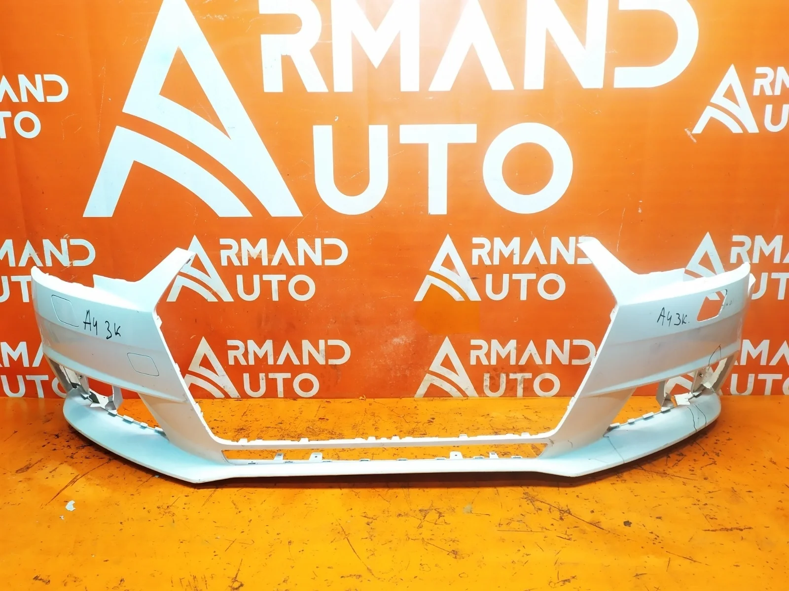 Бампер Audi A4 2015-2020 B9