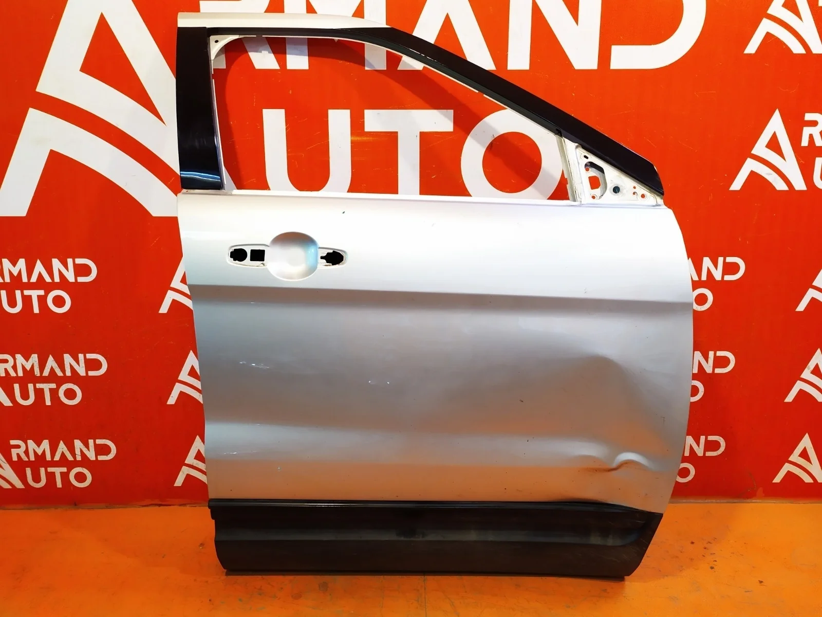 Дверь Ford Explorer 2010-2015 U502