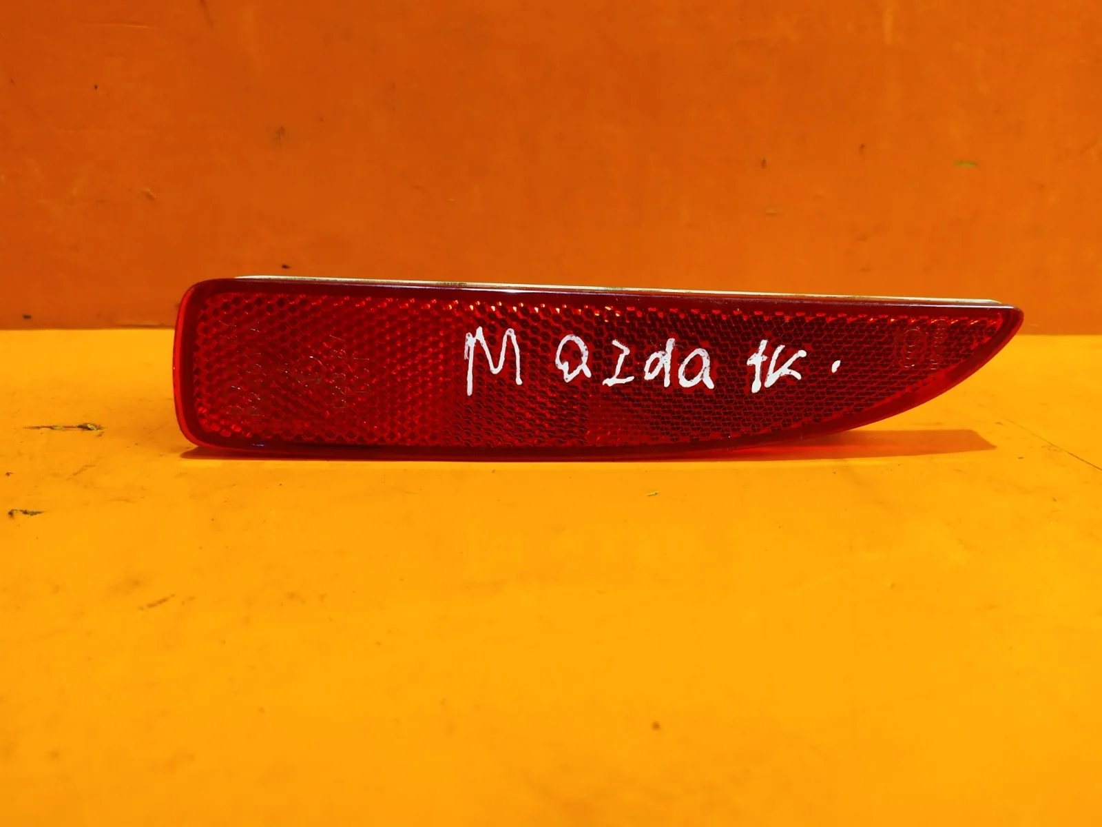 Отражатель Mazda 3 2013-2018 BM