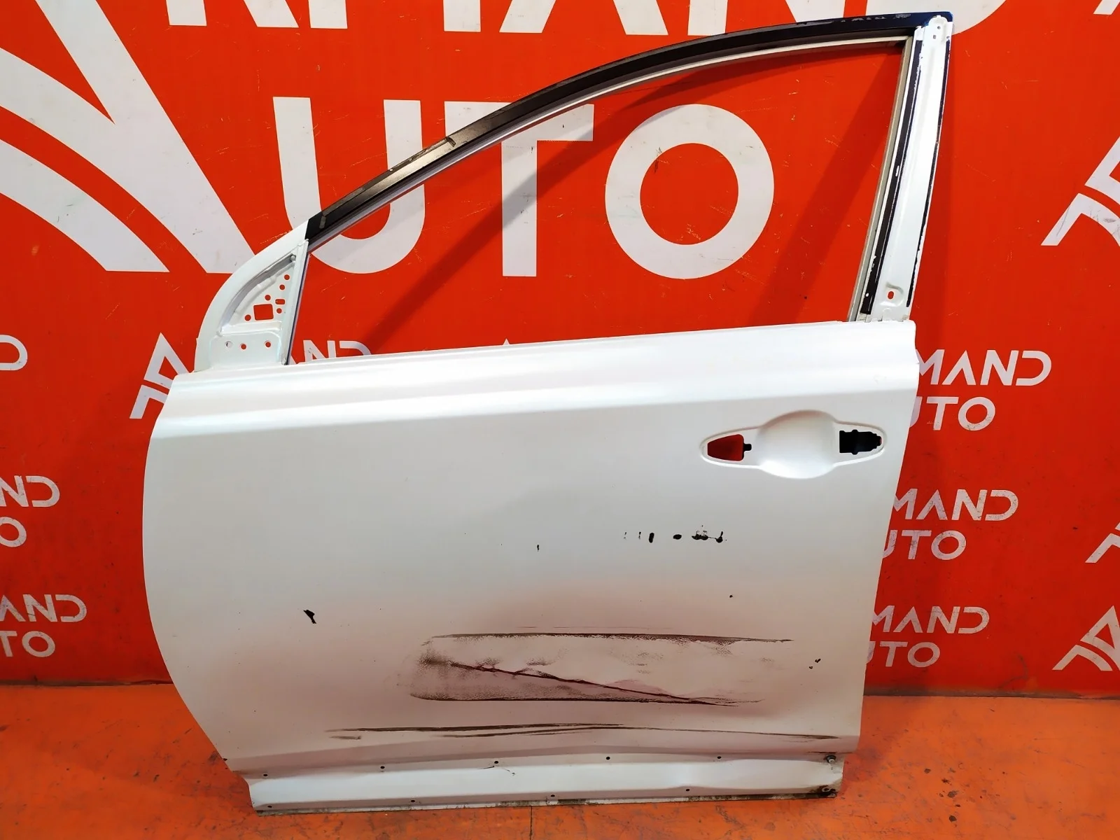 Дверь Toyota RAV4 2012-2019 CA40