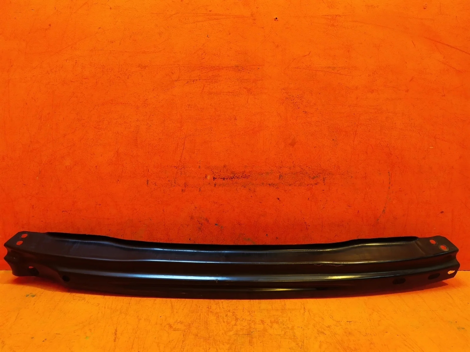 Усилитель бампера Audi A4 2007-2015 B8