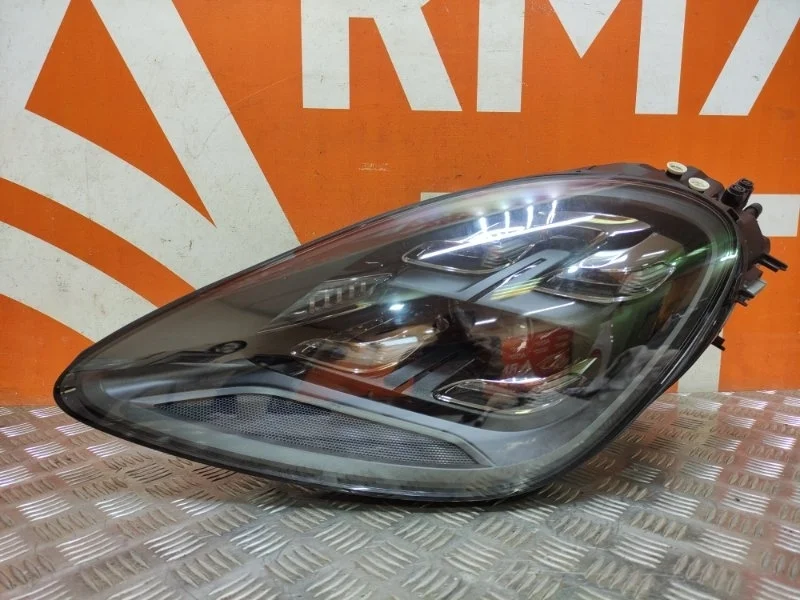 Фара Porsche Cayenne 2017-нв 3 PO536