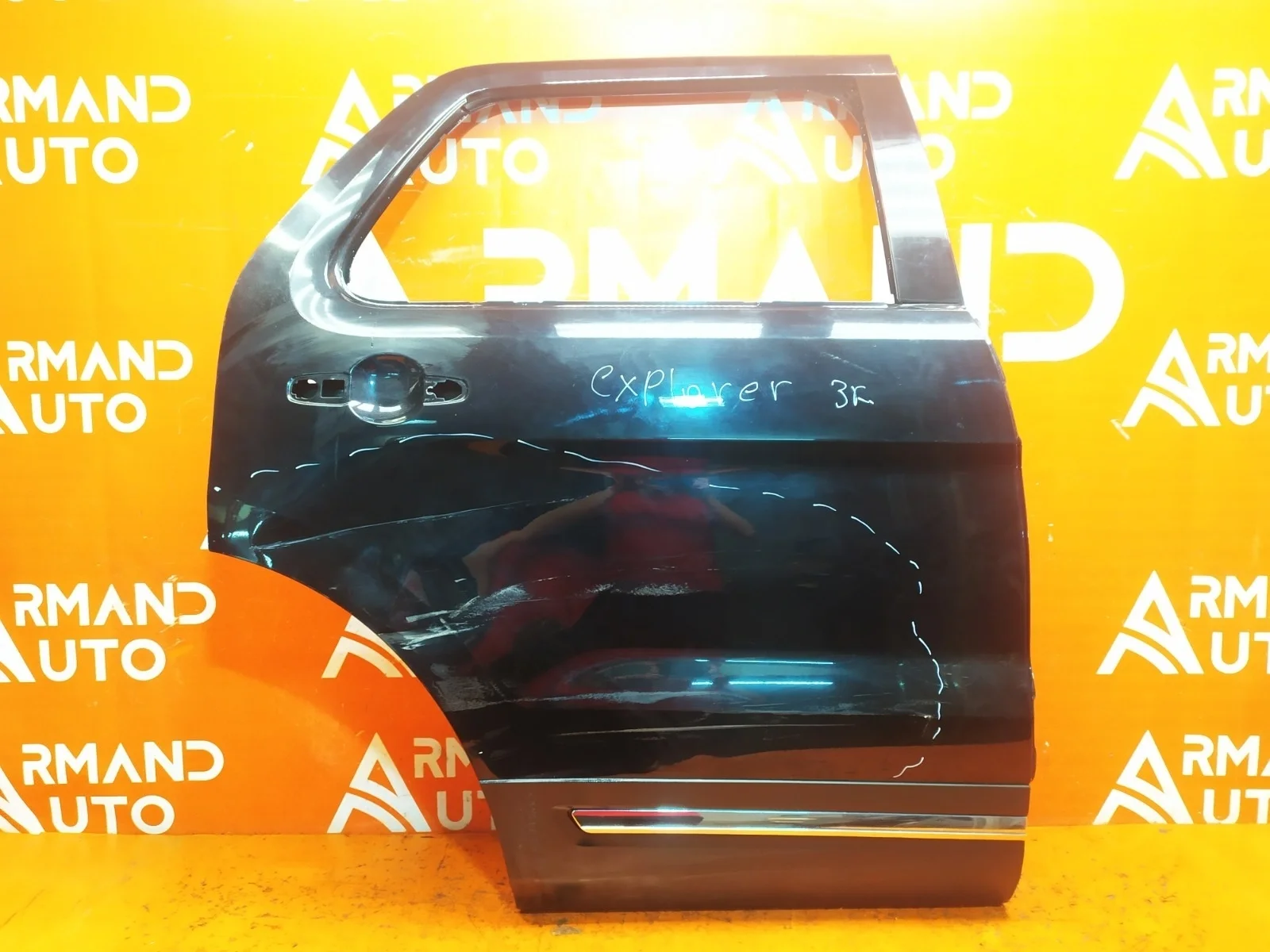 Дверь Ford Explorer 2015-2019 U502