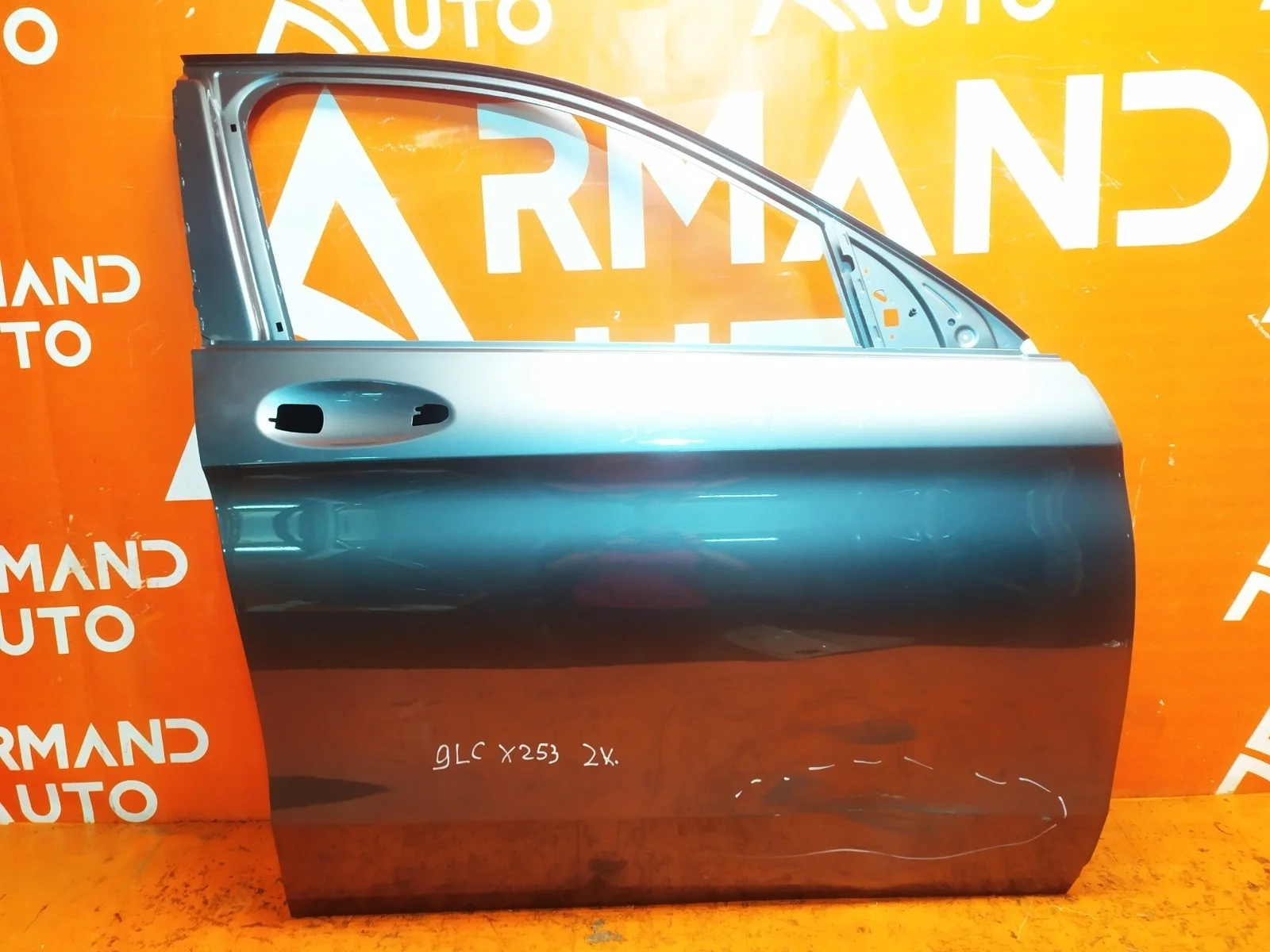 Дверь Mercedes GLC-Class 2015-нв X253