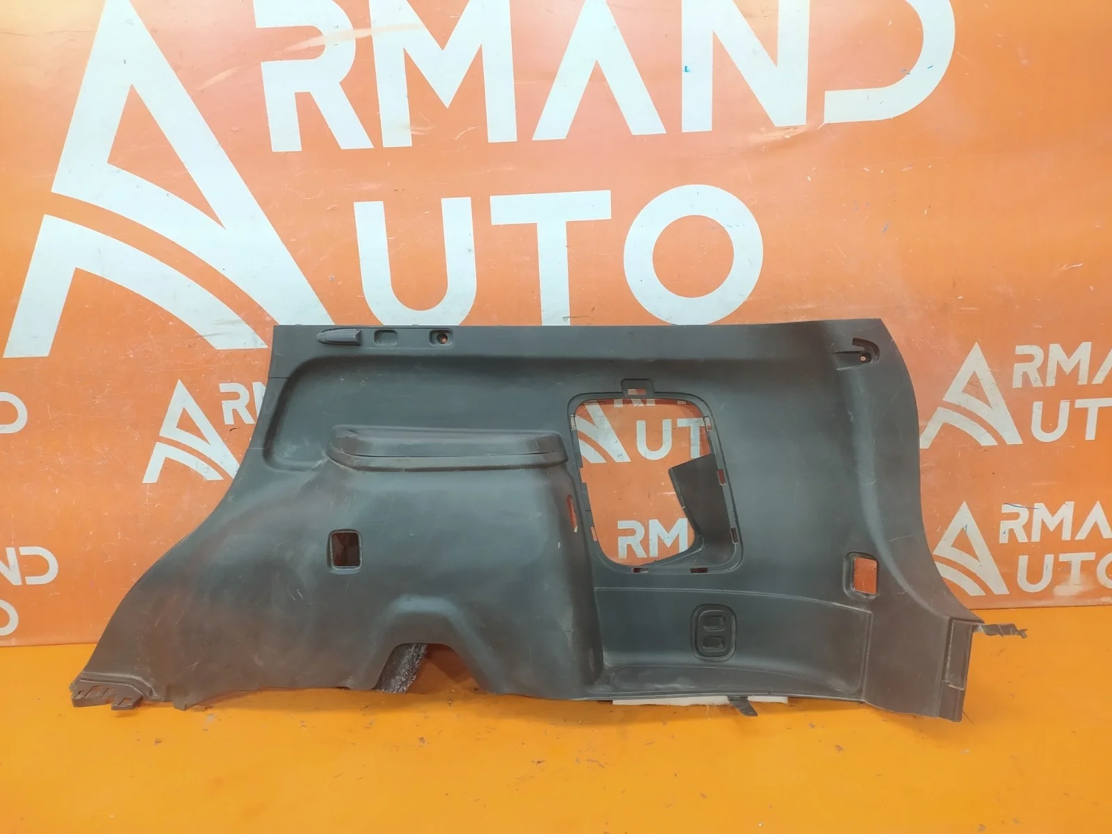 Обшивка багажника Mitsubishi Outlander 2012-нв 3