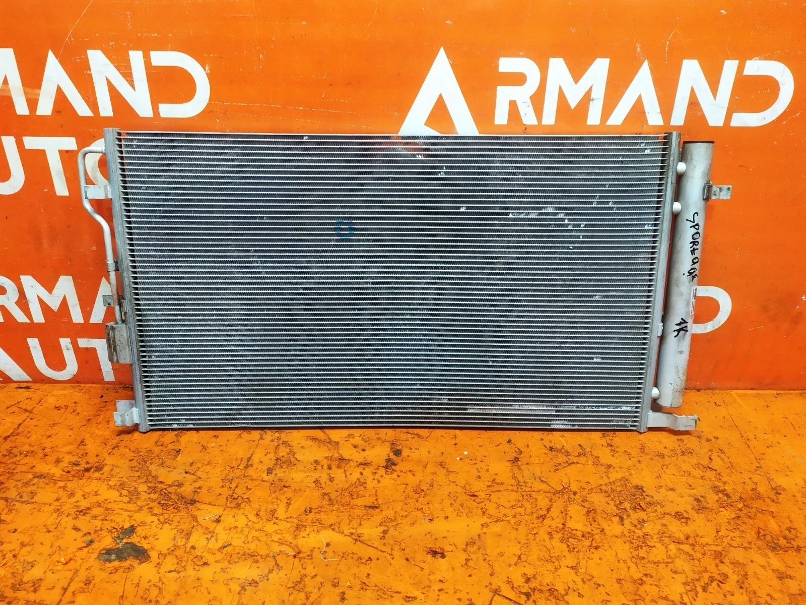 Радиатор кондиционера Hyundai Tucson 2015-2021 3