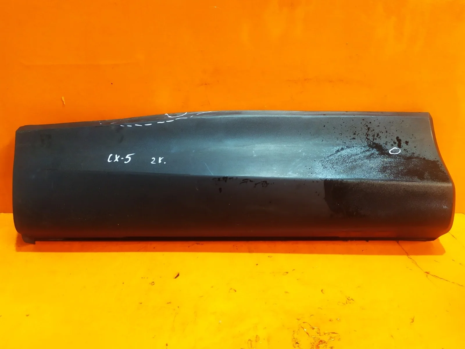 Молдинг двери Mazda CX-5 2011-2017