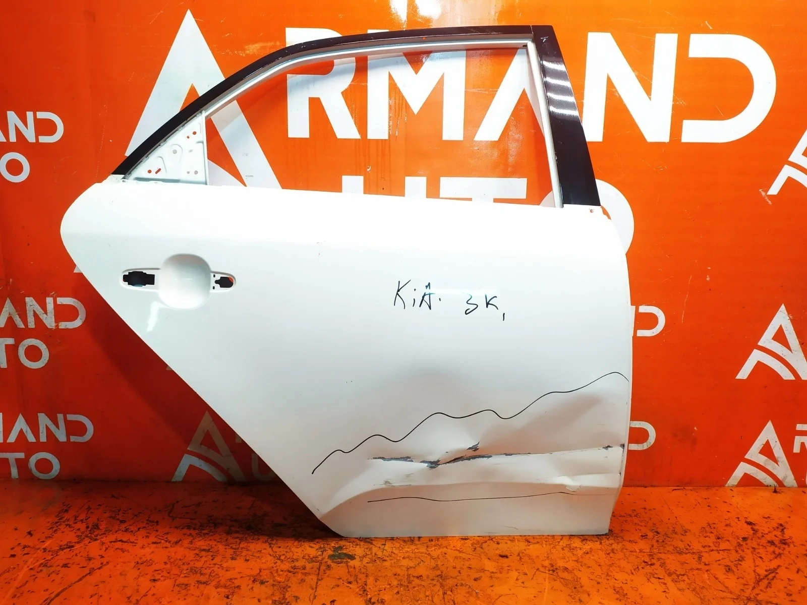 Дверь Kia Cerato 2008-2013