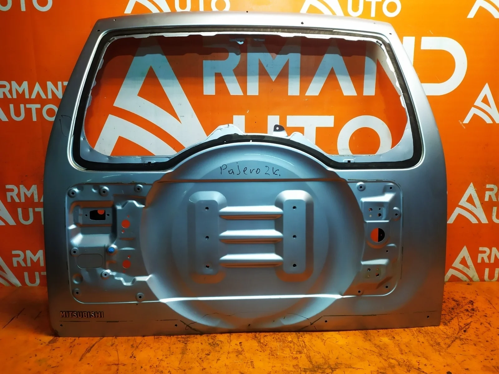 Дверь багажника Mitsubishi Pajero 2006-2014