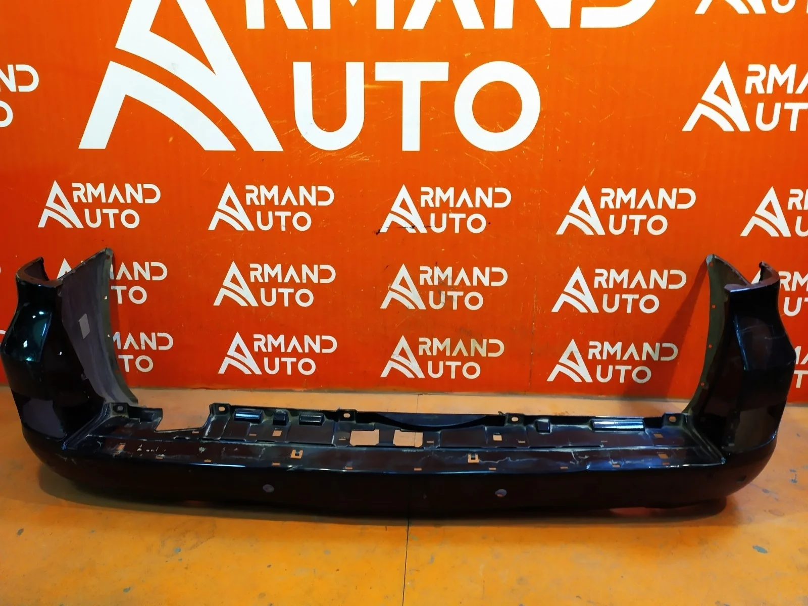 Бампер Toyota Land Cruiser 2015-2021 200