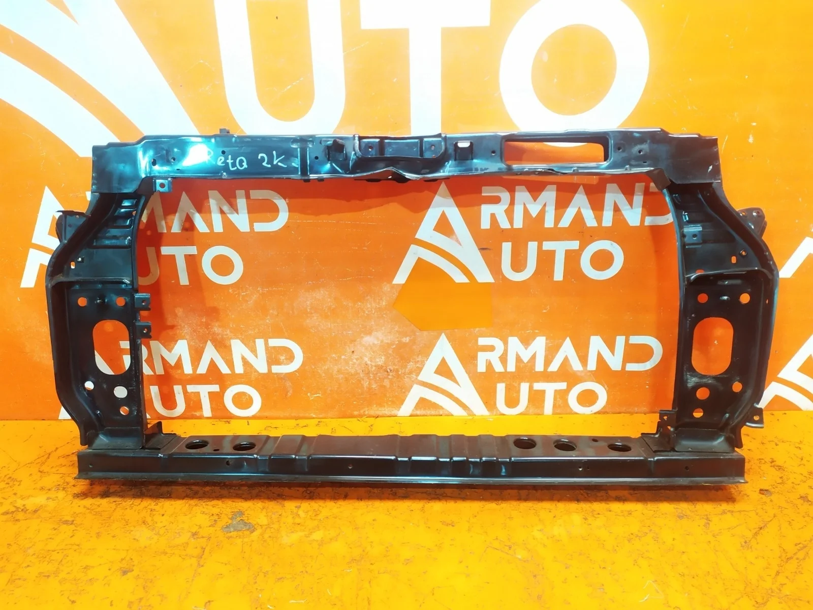 Панель передняя (суппорт радиатора) Hyundai Creta 2016-2021