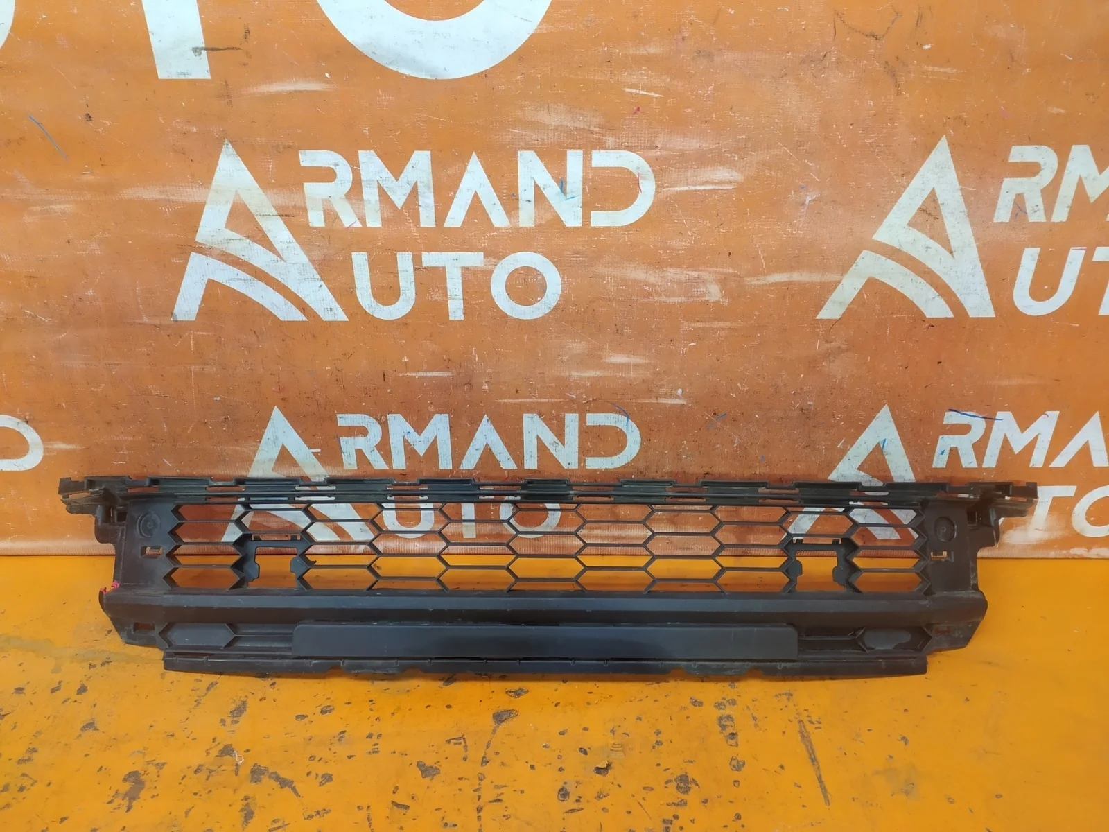 Решетка бампера Skoda Kodiaq 2016-нв