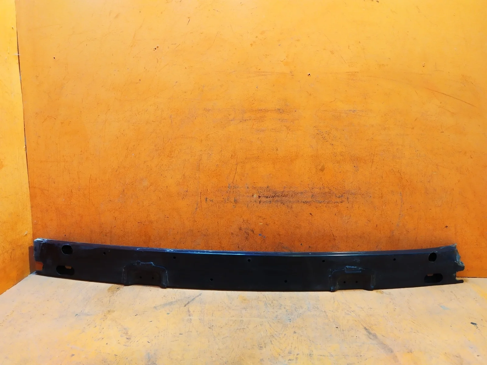 Усилитель бампера Toyota RAV4 2012-2019 CA40