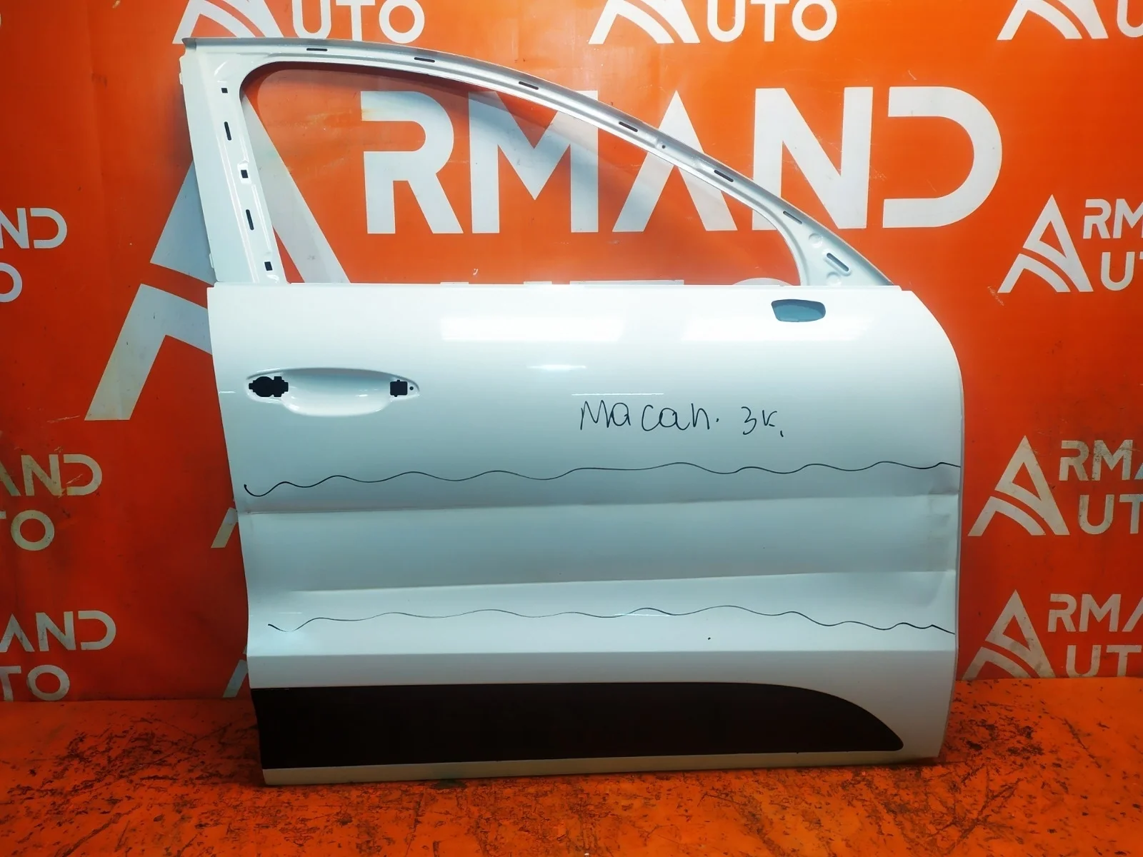 Дверь Porsche Macan 2014-нв 95b