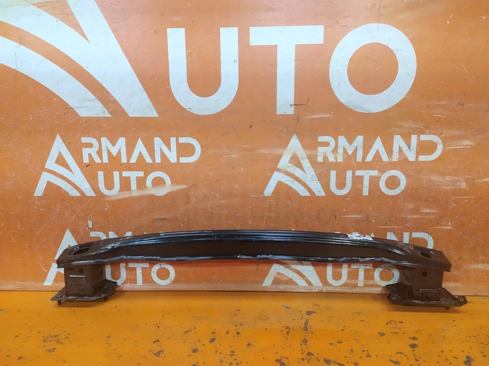 Усилитель бампера Mercedes -Class 2014-2021 W205