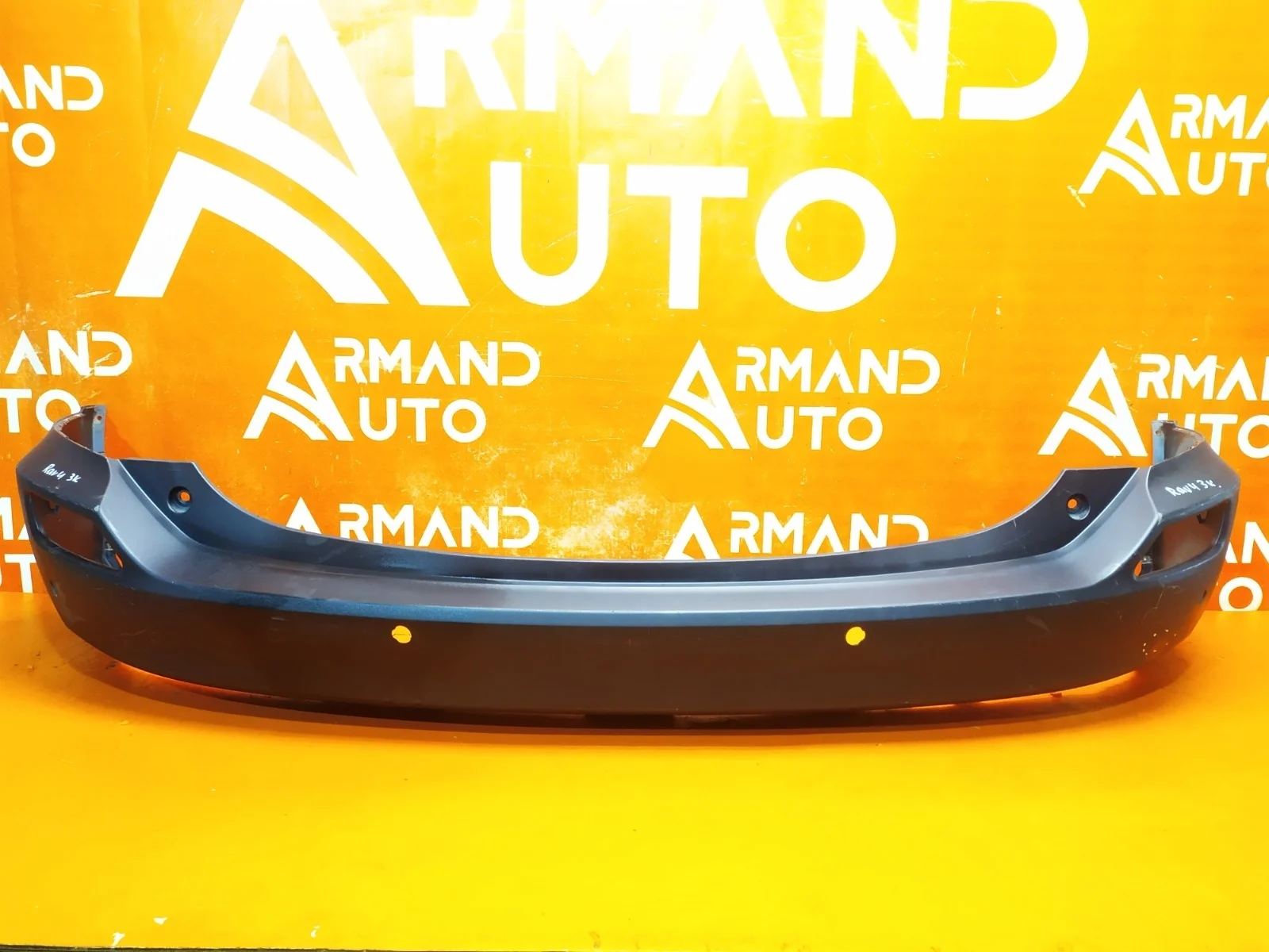 Бампер Toyota RAV4 2012-2015 CA40