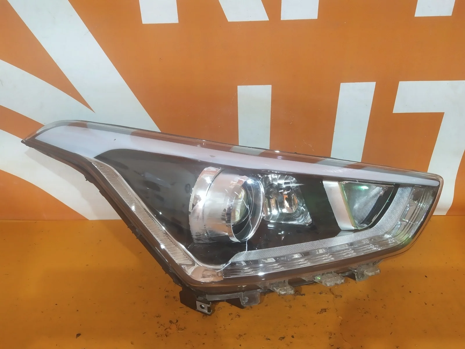 Фара Hyundai CRETA 2016-2021