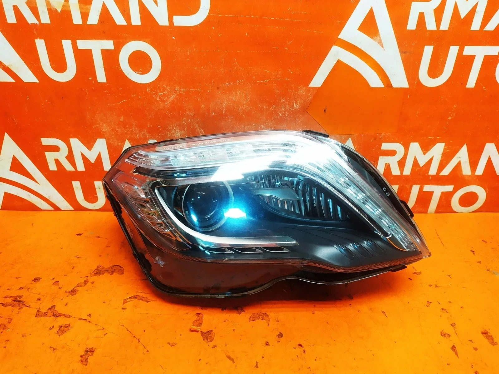 Фара Mercedes GLK-class 2012-2015 X204