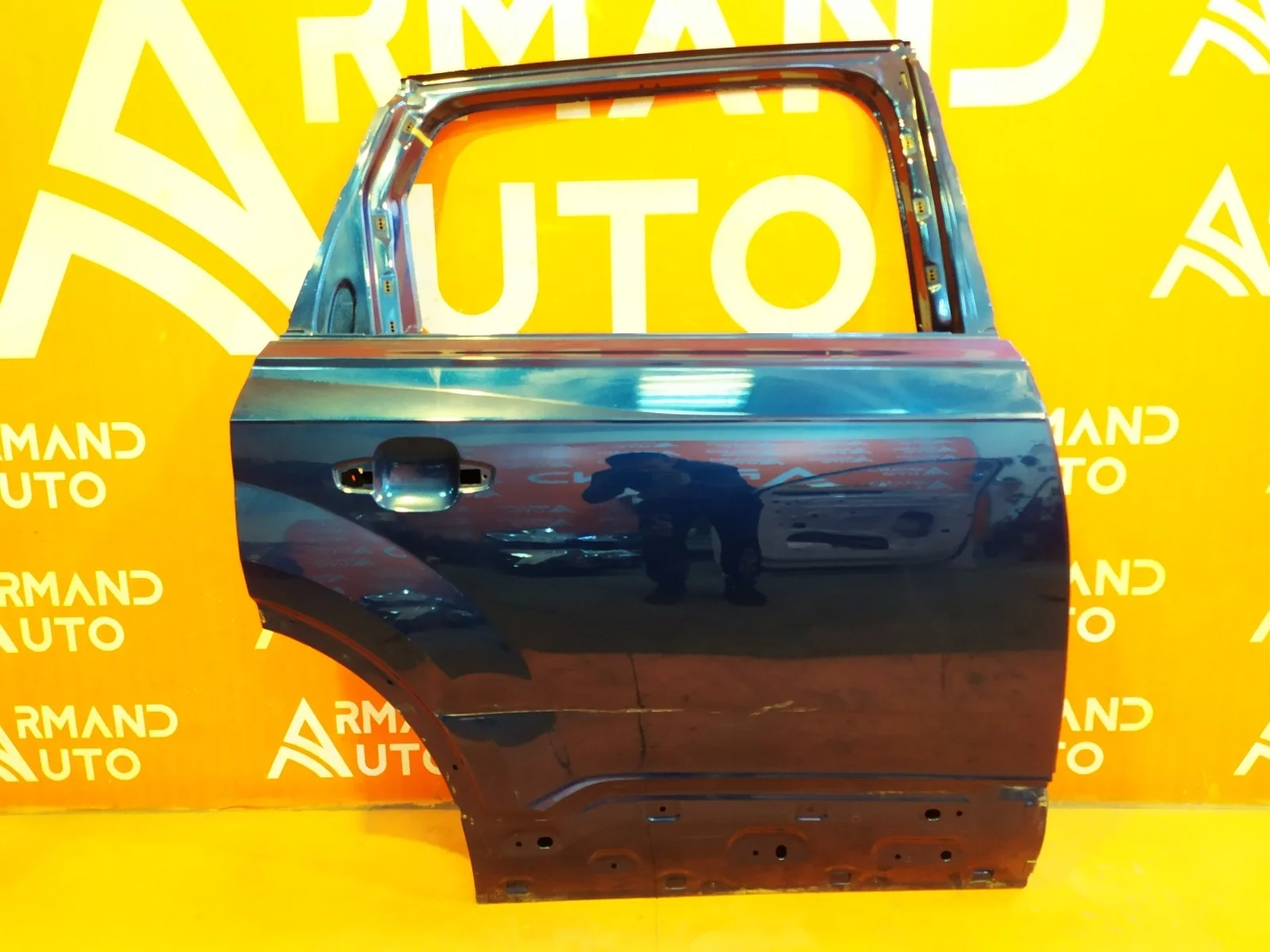 Дверь Audi Q7 2015-нв 4M