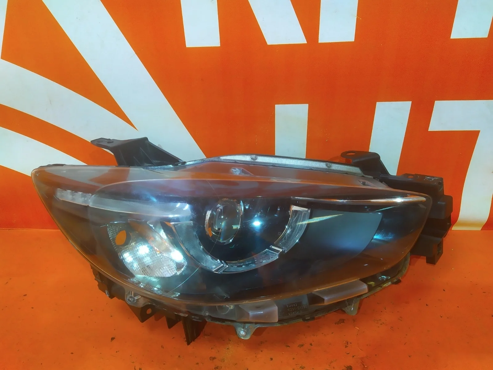 Фара Mazda CX-5 2015-2017