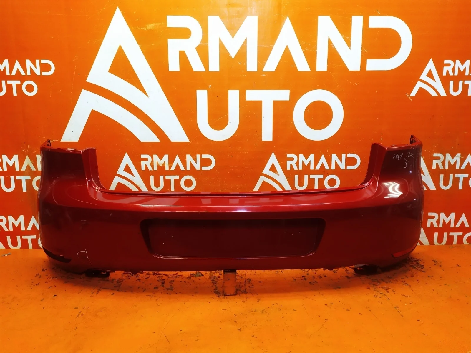 Бампер Volkswagen Golf 2008-2012 6