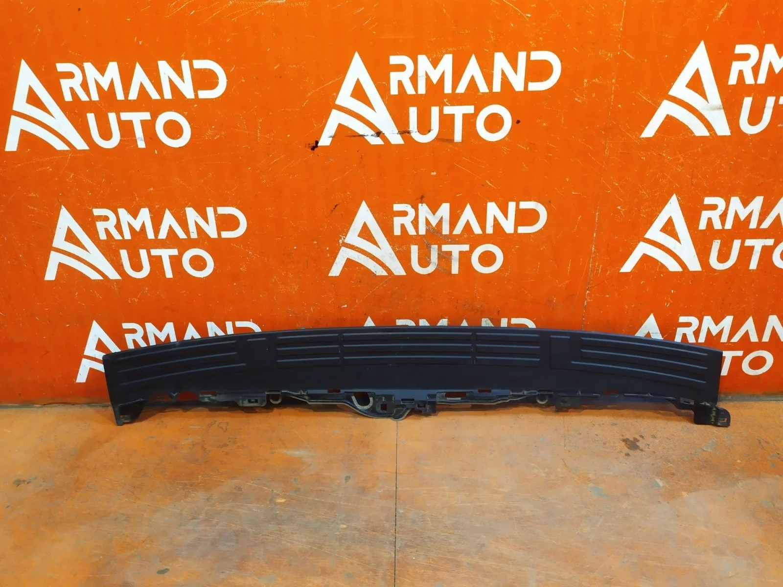 Накладка бампера верхняя Toyota Land Cruiser Prado 2009-нв 150