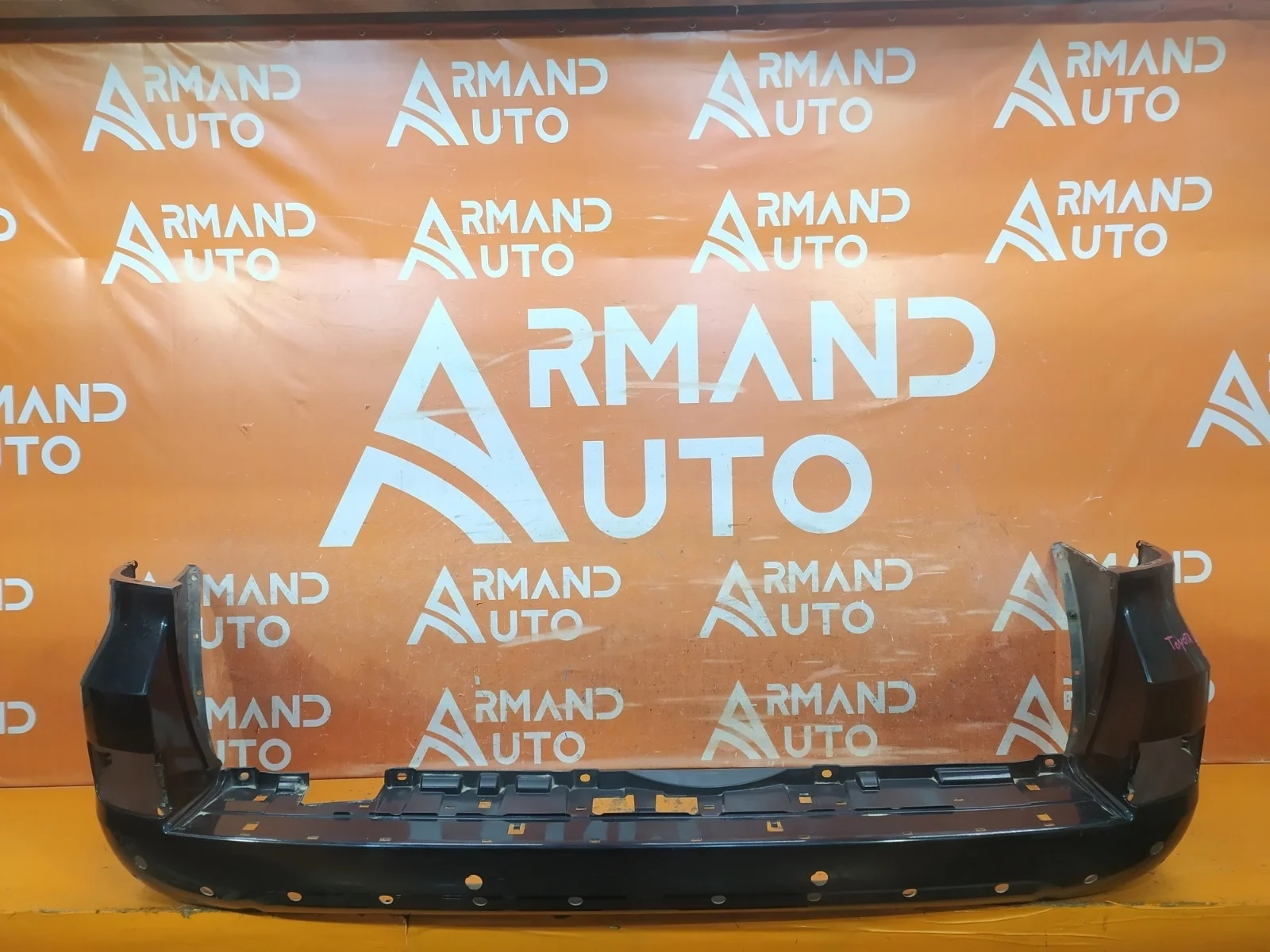 Бампер Toyota Land Cruiser 2015-2021 200