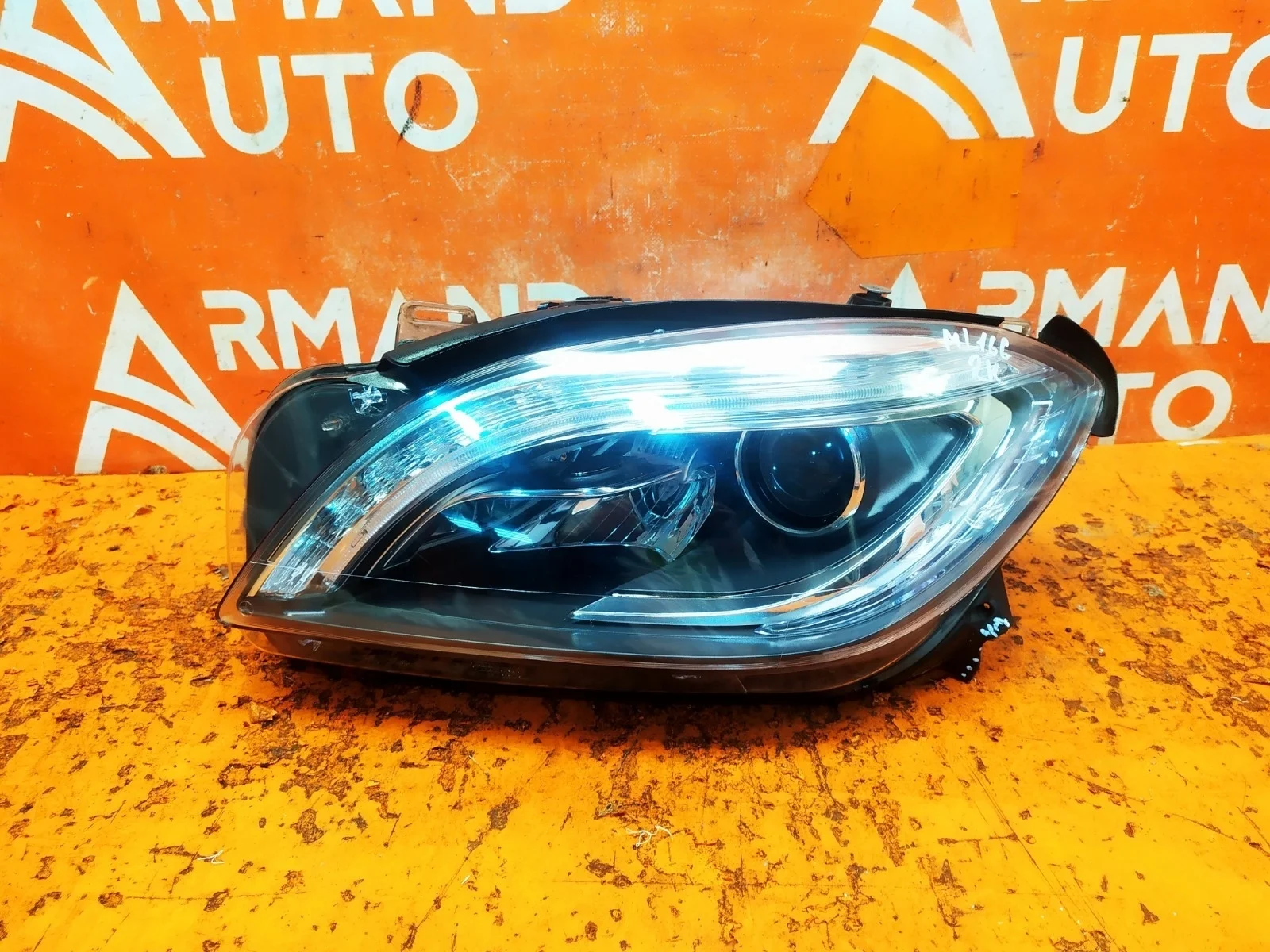 Фара Mercedes ML GLE-Class 2011-2015 W166