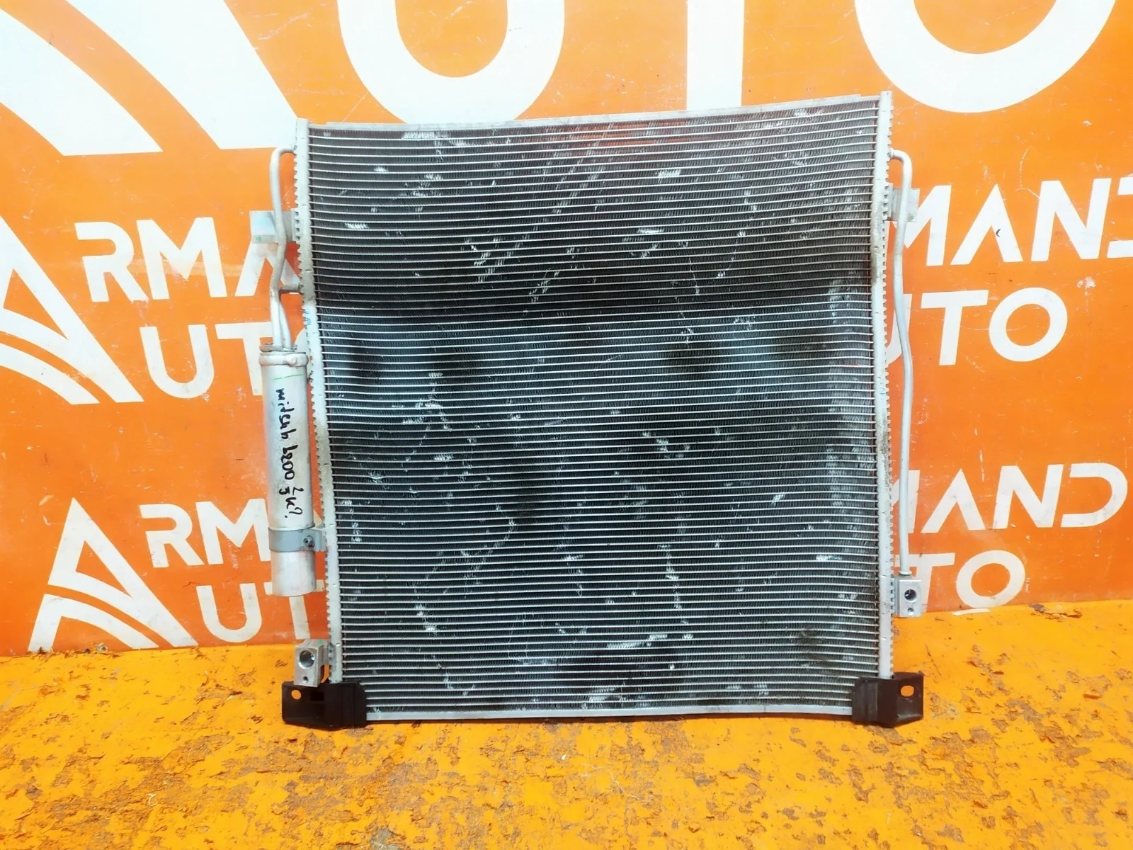 Радиатор кондиционера Mitsubishi Pajero Sport 2015-нв 3