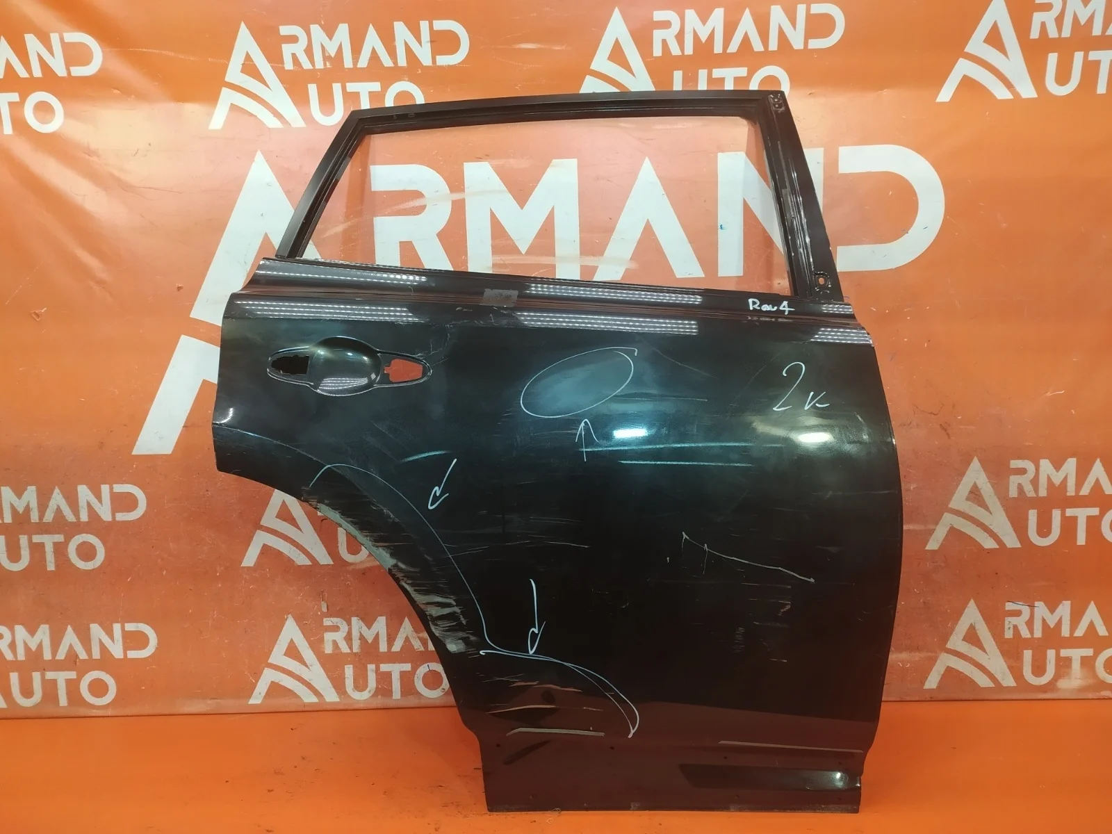 Дверь Toyota RAV4 2012-2019 CA40