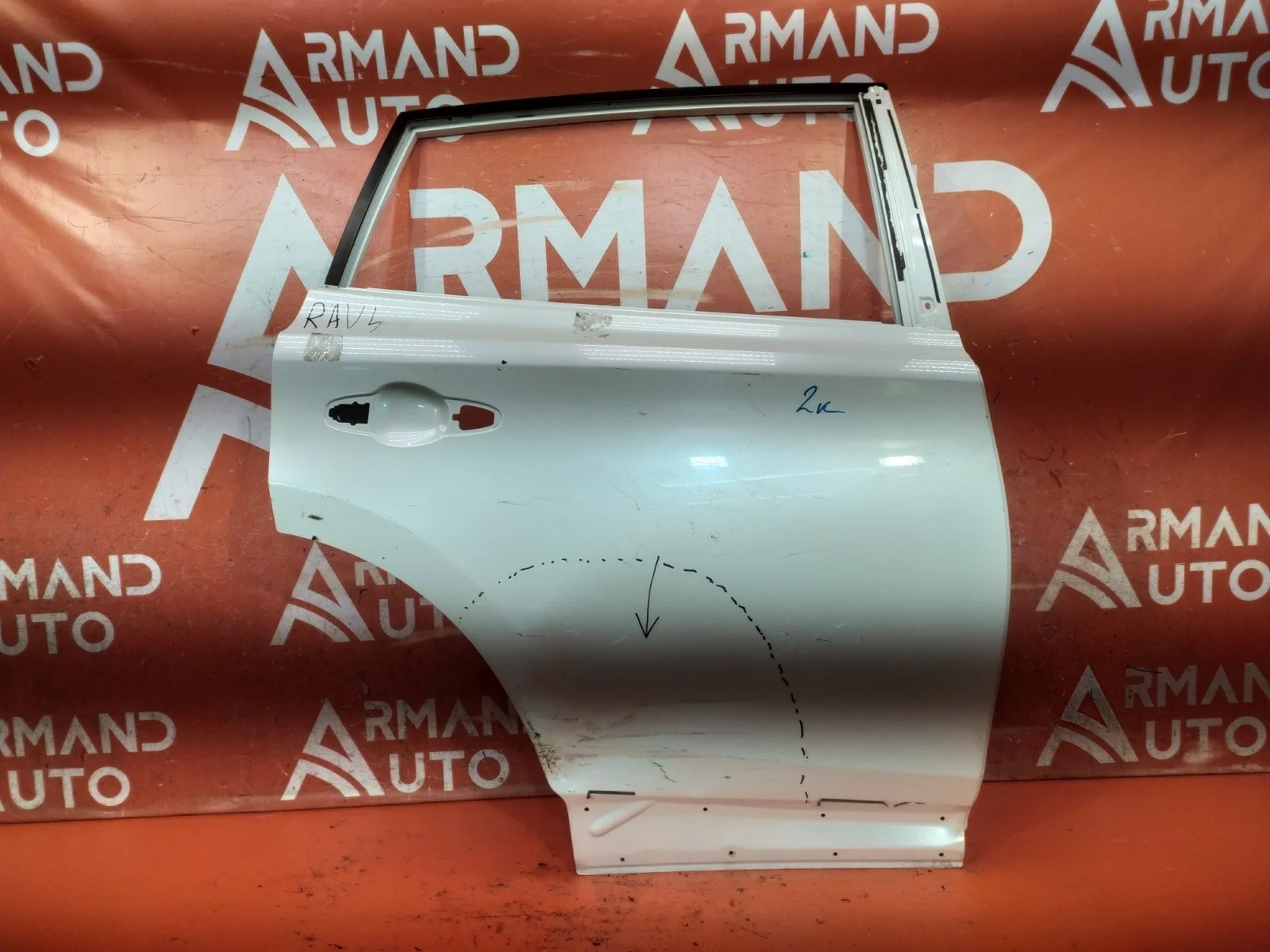 Дверь Toyota Rav4 2012-2019 CA40