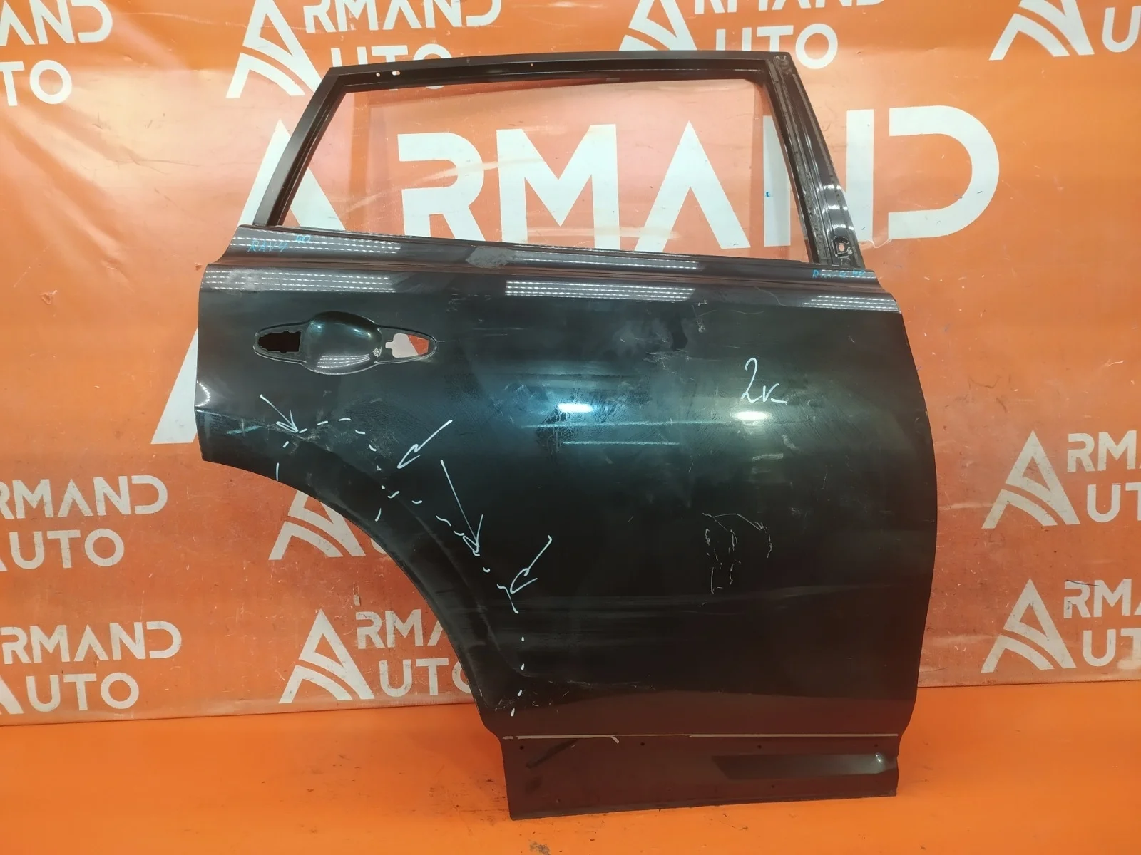 Дверь Toyota Rav4 2012-2019 CA40