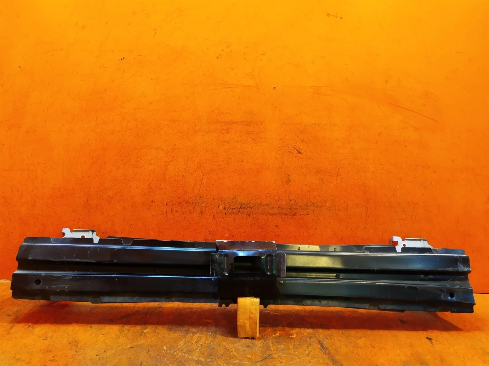 Усилитель бампера Mitsubishi Outlander 2012-нв 3